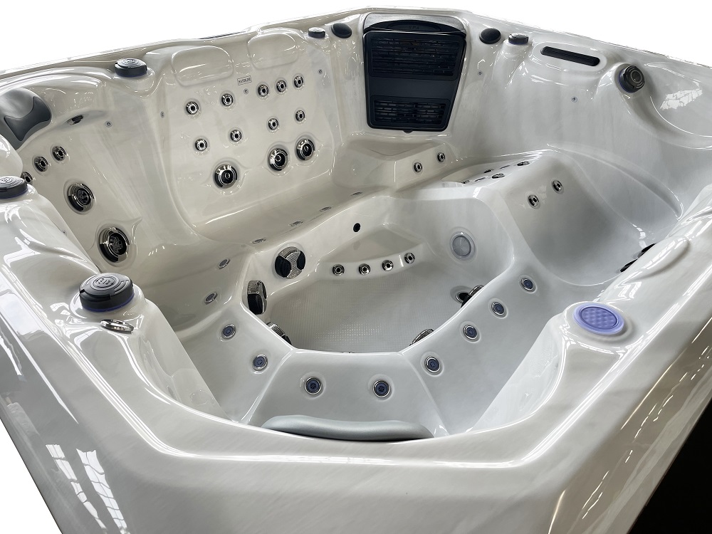 What’s the difference between a 13amp Hot Tub and 32amp Hot Tub and does it really matter?