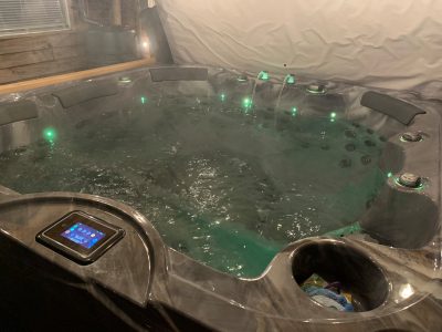 Dark Shell Hot Tub With Lights | A6 Hot Tubs