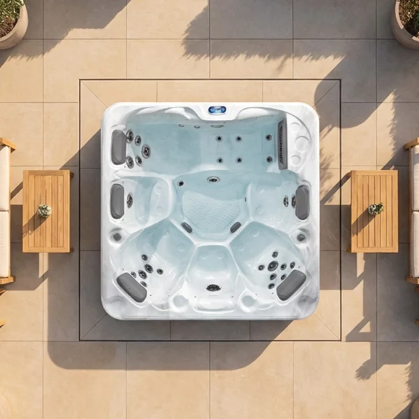 SB349L - 6 Person Hot Tub