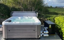Are Heat Pumps Worth It for Hot Tubs? | A6 Hot Tubs