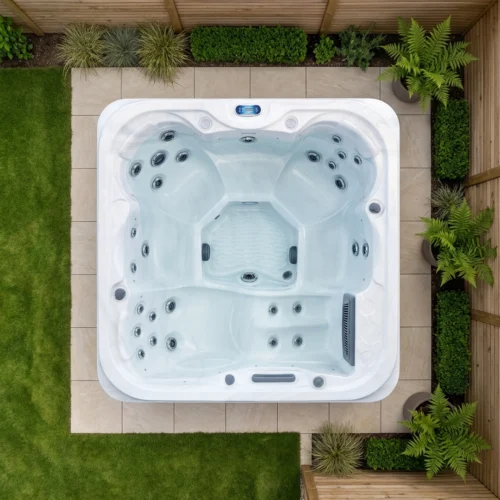 561-L 6 Seater Hot Tub
