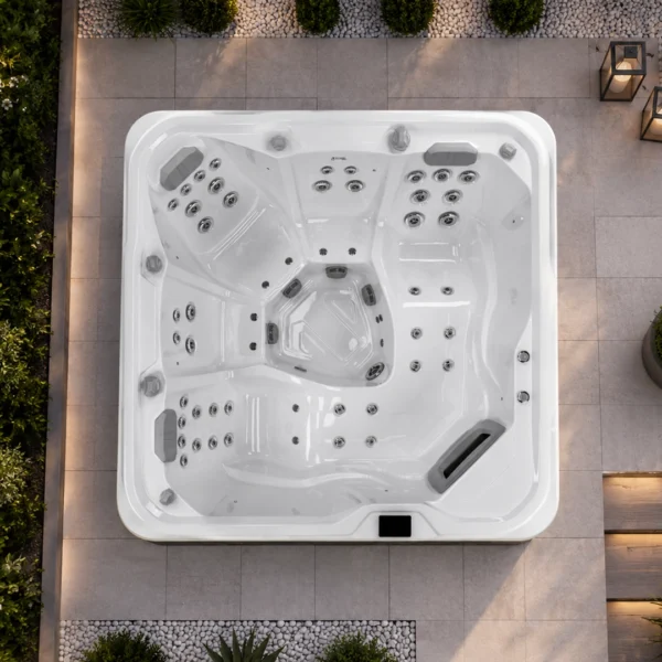 Equinox Nexus 570 5-Seater Hot Tub in Alpine White (2 Loungers / 32 Amp)